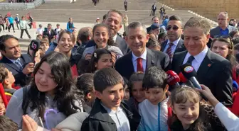 Özgür Özel: Anıtkabir'e Yürüyüşümüze İzin Verilmiyor