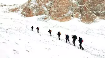 Rusya'da Elbruz Dağı'nda 2 Türk dağcı hayatını kaybetti