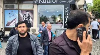 Tekirdağ'da Hissedilen Deprem Vatandaşları Panikle Sokağa Döktü
