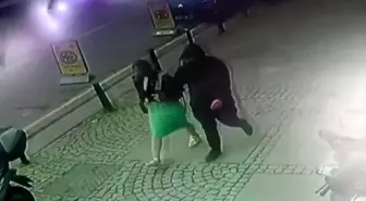 Ümraniye'de 'Polis' Kılığındaki Dolandırıcılar Yakalandı