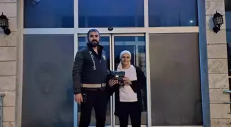 Gazipaşa'da Bulunan El Çantası Sahibine Ulaştırıldı