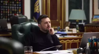Zelenskiy'den Londra Görüşmeleri Açıklaması: Kalıcı Barış Ümidimiz Var