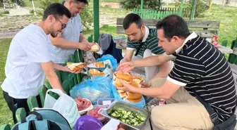 Afyonkarahisar'da Üniversite Öğrencilerine Kaplıca Gezisi Düzenlendi