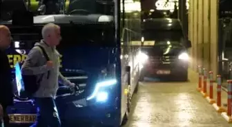 Fenerbahçe Gaziantep'e Geldi, Taraftarlar Yönetimi İstifaya Çağırdı