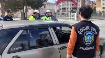 Erzincan'da Okul Çevrelerinde Güvenlik Uygulamaları Devam Ediyor