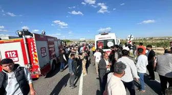 Birecik'te Trafik Kazası: 5 Yaralı
