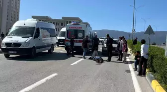 Hatay'da Yaya Geçidinde Otomobil Çarpan Kadın Yaralandı