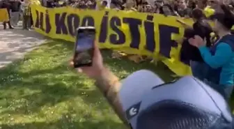 Fenerbahçe taraftarından Ali Koç'a istifa çağrısı