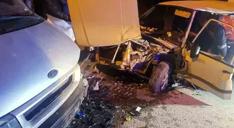 Sakarya'da Trafik Kazası: 3 Yaralı