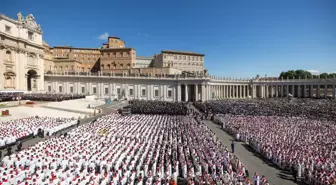 Papa Franciscus İçin Cenaze Töreni Düzenlendi