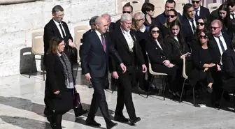 TBMM Başkanı Numan Kurtulmuş, Papa Franciscus'un Cenaze Törenine Katıldı