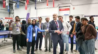 Bayburt Üniversitesi KUDAKAF'25'te Öğrencilere Gelecek Fırsatları Sunuyor