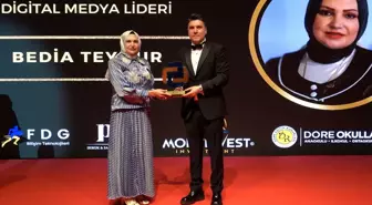 Haberler.com Genel Yayın Yönetmeni Bedia Teymur'a 'Yılın En İyi Dijital Medya Lideri' ödülü