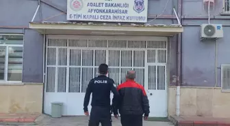 Muayene için gittiği hastanede televizyon çaldı