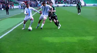 Sakaryaspor, Erzurumspor FK'yı 1-0 Mağlup Etti