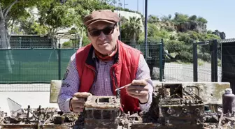 Kaleiçi'nde 1941'de Batan Gemi İçin Maket Yaptı