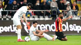 Kayserispor'un Duckens Nazon'u Cezalı Duruma Düştü