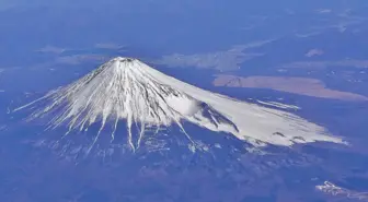 Japon Üniversite Öğrencisi Fuji Dağı'nda İki Kez Kurtarıldı
