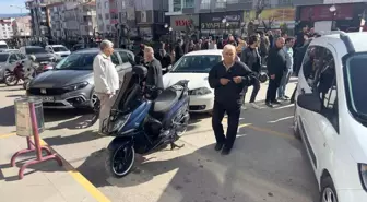 Otomobil ile motosiklet çarpıştı: 2 yaralı
