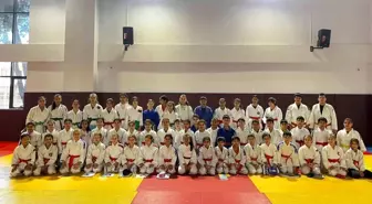 Manisa'da 295 Judocu Kemer Sınavında Ter Döktü