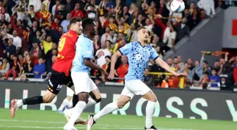 Göztepe, Başakşehir'i İlk Yarıda 2-0 Geçti