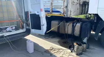 Van'da Gümrük Kaçakçılığı Operasyonu: Çok Sayıda Malzeme Ele Geçirildi