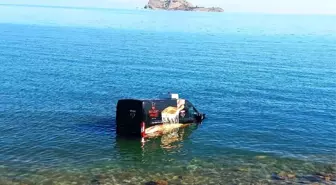 Van Gölü'ne Uçtu: 1 Yaralı