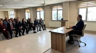Burhaniye'de Muhtarlar Toplantısı Gerçekleştirildi
