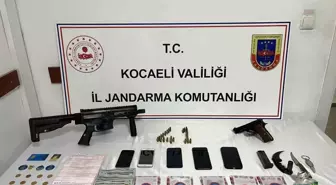 Kocaeli'de Uyuşturucu Operasyonu: 600 Bin TL ve Silah Ele Geçirildi
