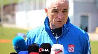 Rıza Çalımbay: 'Galatasaray'dan Puan Almak İçin Çalışmalıyız'