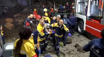 Samsun'daki Heyelanda Ailesini Kaybeden Kadının Tedavisi Devam Ediyor
