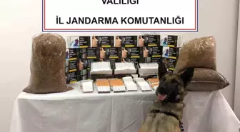 Afyonkarahisar'da Kaçak Tütün ve Makaron Ele Geçirildi