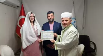 Alman Hemşire Köyceğiz'de Müslüman Oldu