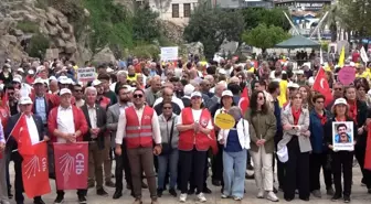 Alanya'da 1 Mayıs Emek ve Dayanışma Günü Coşkusu