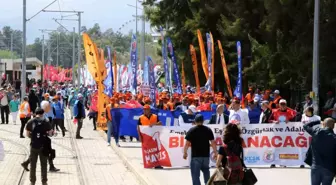 Antalya'da 1 Mayıs Emek ve Dayanışma Günü Coşku ile Kutlandı