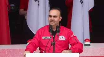 Bakan Kacır: KKTC'yi hep birlikte Bilişim Adası yapabiliriz