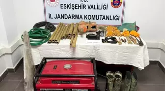 Eskişehir'de Kaçak Kazı Yapan 3 Kişi Suçüstü Yakalandı