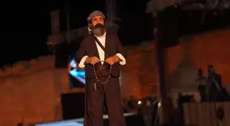 Gazeteci ve Aktör Halil Azizoğlu, Kürt Kıyafetleri Festivali'nde Şırnak'ı Temsil Etti