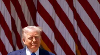 Trump, İran'dan Petrol Satışına Yaptırım Uyarısı Yaptı