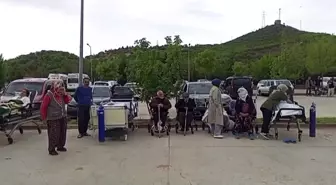 Tunceli Devvlet Hastanesinde yangın çıktı. Hastalar tedbir amaçlı hastane bahçesine çıkarıldı