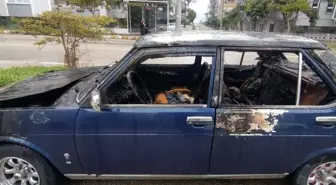 Bursa'da Seyir Halindeki Otomobil Alev Aldı