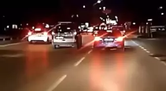 Bursa'da Lüks Otomobilin Tehlikeli Makas Atışı Kamerada