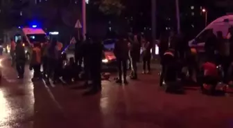 Gaziantep'te Otomobil Çarpması Sonucu 2 Yaya Yaralandı