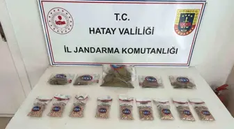 Hatay'da Kaçakçılık Operasyonunda 450 Kuru Sıkı Tabanca ve Uyuşturucu Ele Geçirildi