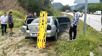 Burdur'da Otomobil ve Kamyon Çarpıştı: 1 Yaralı