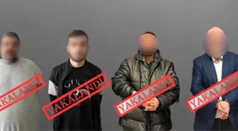 Kırmızı Bültenle Aranan 4 Şahıs Türkiye'ye İade Edildi