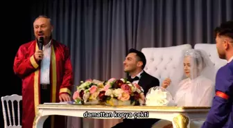 Nikah Töründe Renkli Anlar: Damat Fısıldadı, Gelin Kendi Cevabını Verdi