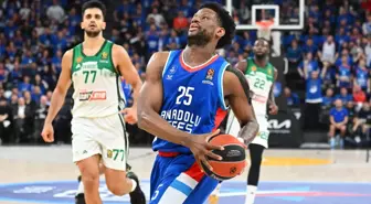 Anadolu Efes Panathinaikos'u Yenerek Seriyi Eşitledi