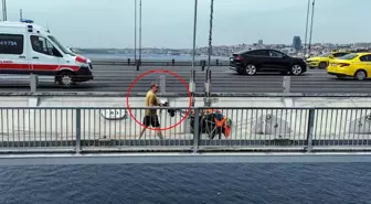 Ülkesinden 26 yıl önce yola çıkan gezgin, İstanbul'a ayak bastı
