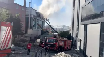Esenyurt'ta Tekstil Firmasında Yangın Çıktı
